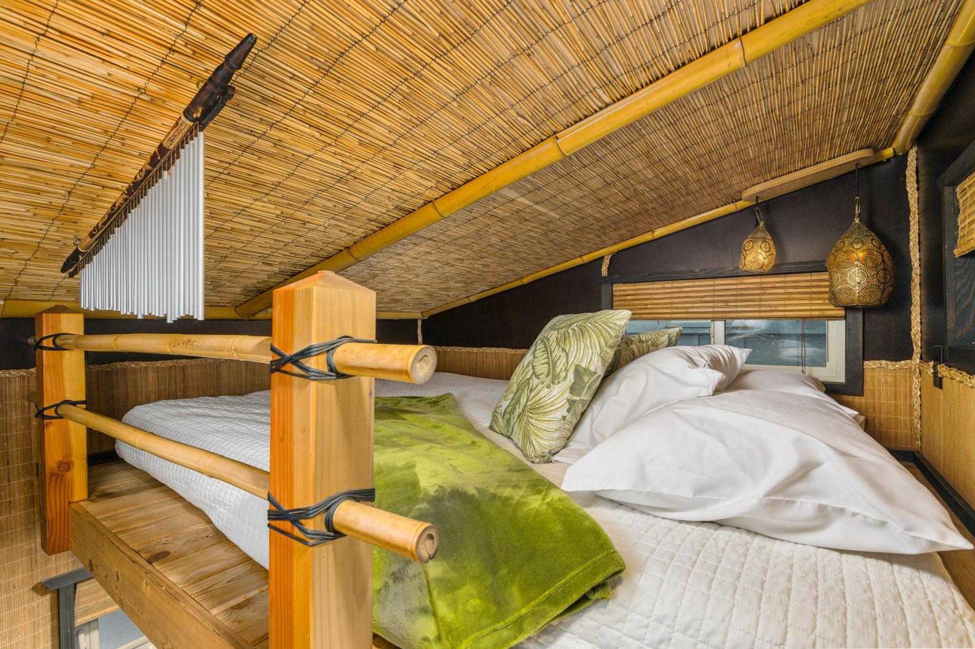 Tiny Digs - Hotel Of Tiny Houses Portland Rum bild